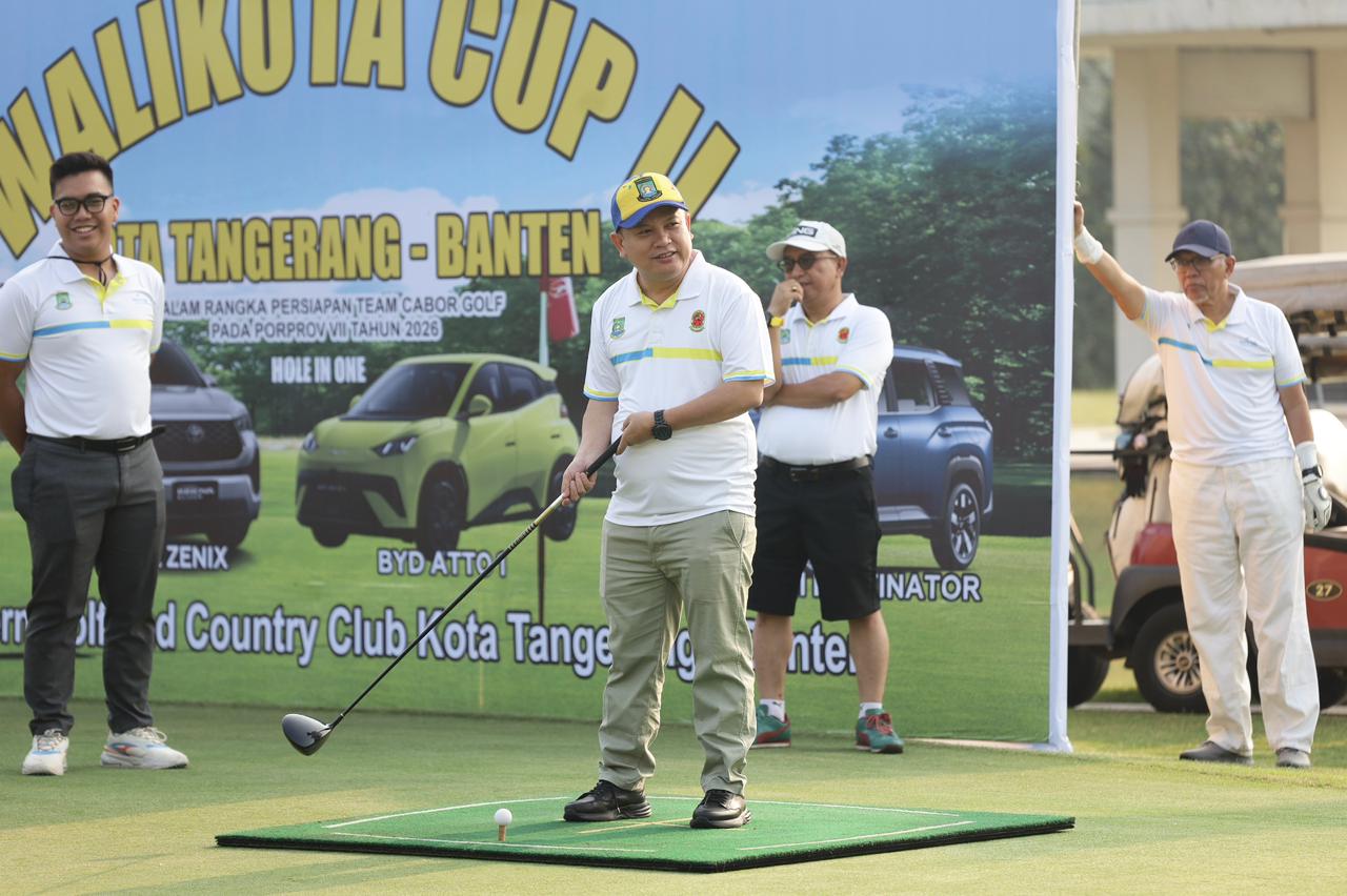 674e00c2fff436b9b5bde49948636374dprd-kota-tangerang-dukung-para-atlet-golf-dalam-walikota-cup-ii-674e00c2fff436b9b5bde49948636374