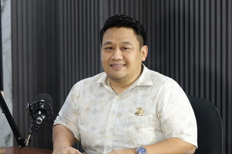 70f416b0d8dbd29f8d517a91d2897a3fkomisi-iv-kawal-perbaikan-jalan-pastikan-sesuai-spesifikasi-dan-prioritas-70f416b0d8dbd29f8d517a91d2897a3f